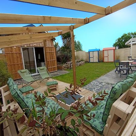 Dans Une Maison Familiale Avec Jardin A 800M De La Plage Bréville-sur-Mer Eksteriør billede