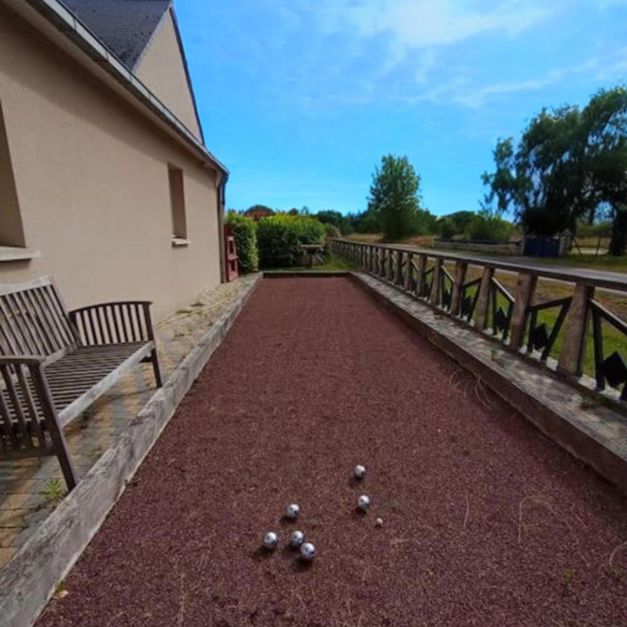 Dans Une Maison Familiale Avec Jardin A 800M De La Plage Bréville-sur-Mer Eksteriør billede